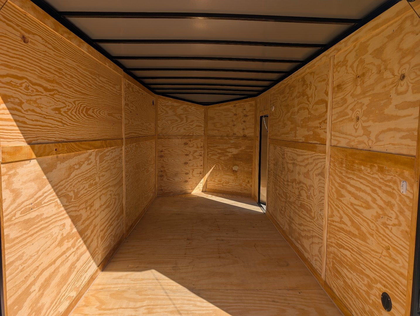 Used "REPO" Quality 7x16 TA 7K Enclosed Trailer