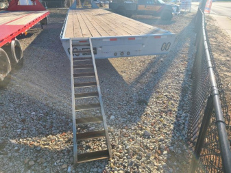 Used REPO SPECIAL 8x40 TA 16K Gooseneck Trailer