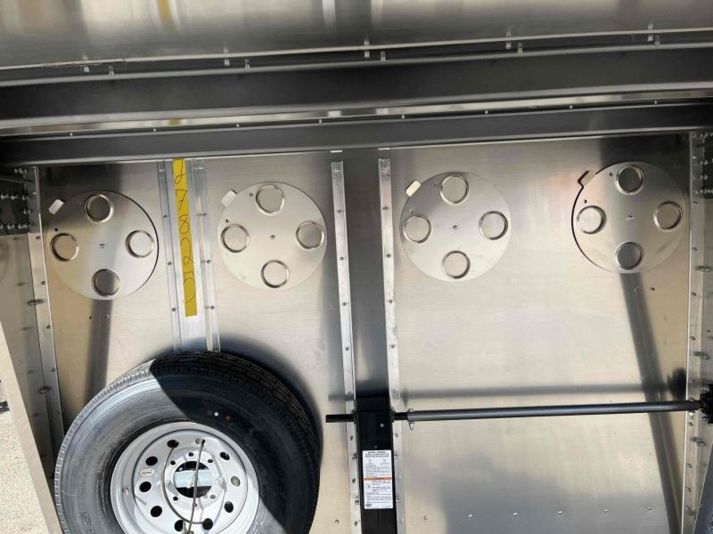 New 2026 MERRITT Livestock Stock 94x24 16k