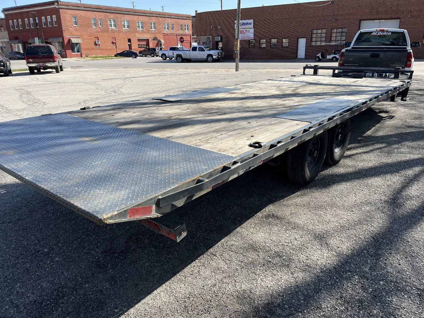 Used 2023 Lamar Trailers 8.5x24 Power Tilt 14k Deckover Trailer