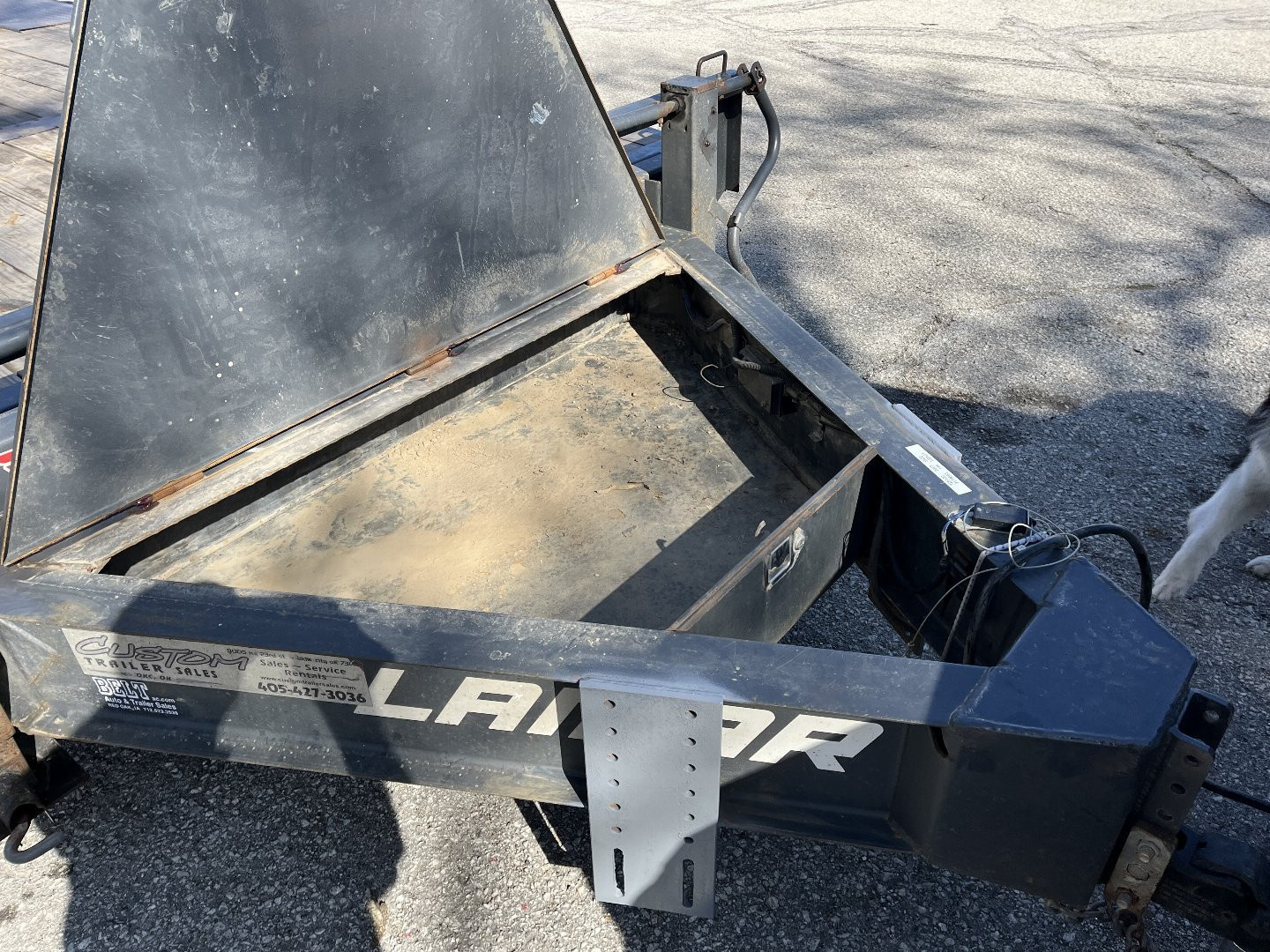 Used 2023 Lamar Trailers 8.5x24 Power Tilt 14k Deckover Trailer