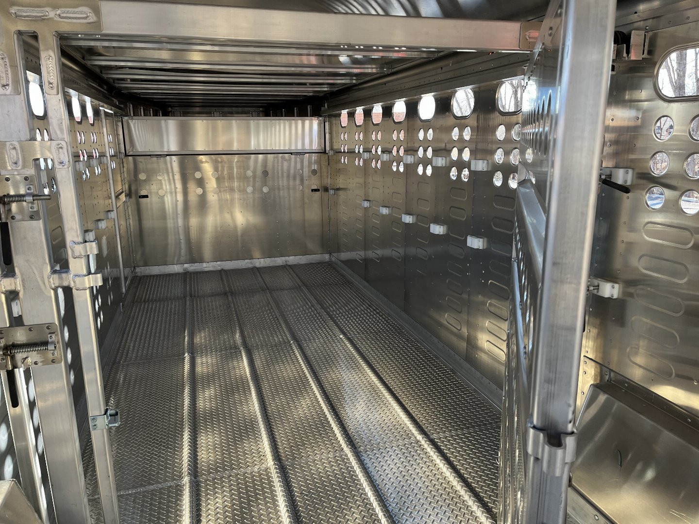 New 2025 Merritt Stock Horse Trailer