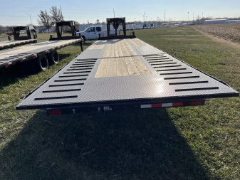 New 2025 H&H Deckover Hyd Tail Deckover Trailer