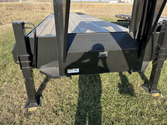 New 2025 H&H Deckover Hyd Tail Deckover Trailer