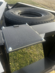 New 2025 H&H Deckover Hyd Tail Deckover Trailer