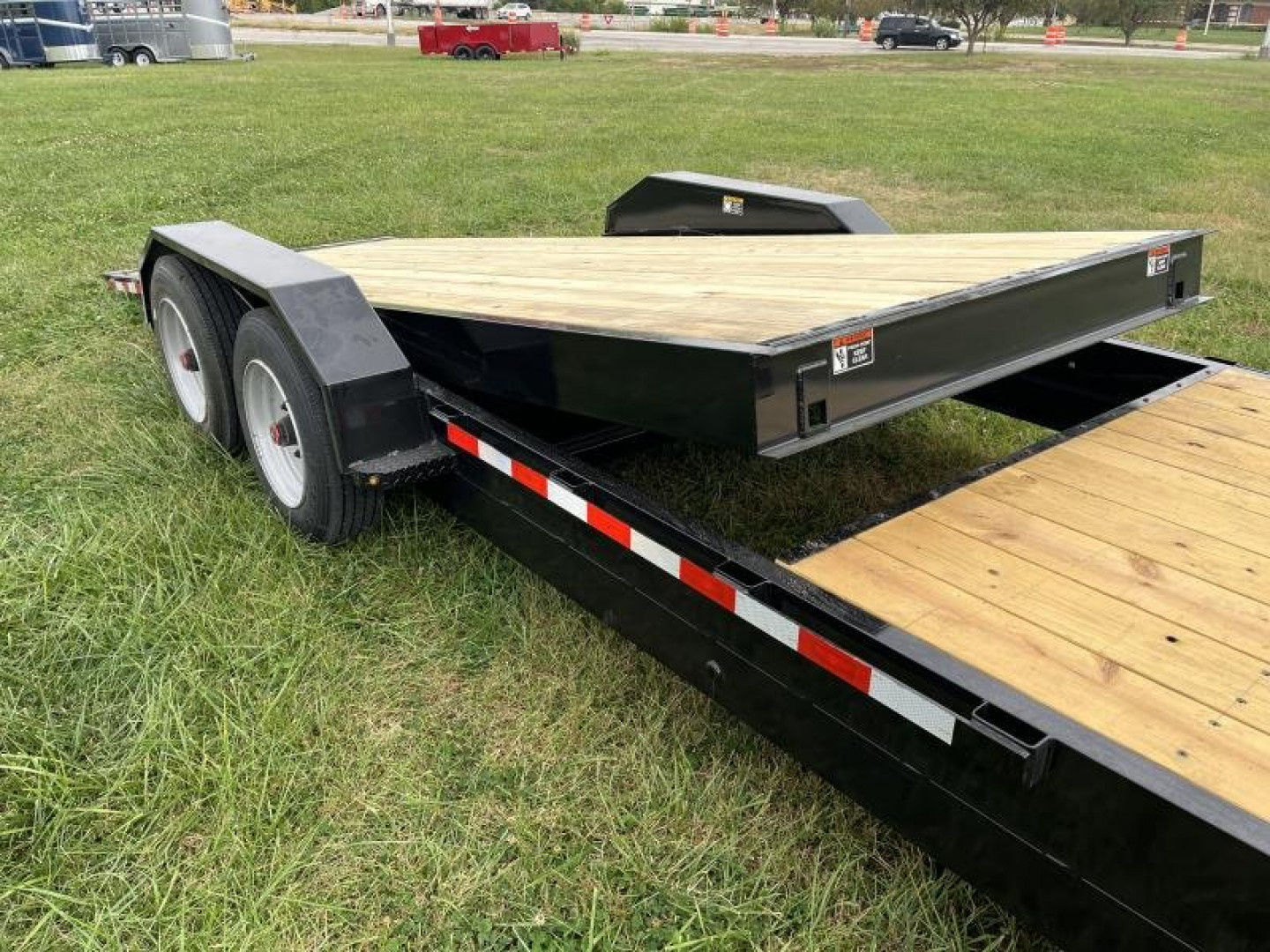 New 2025 H&H Trailers Gravity Tilt Equipment Trailer