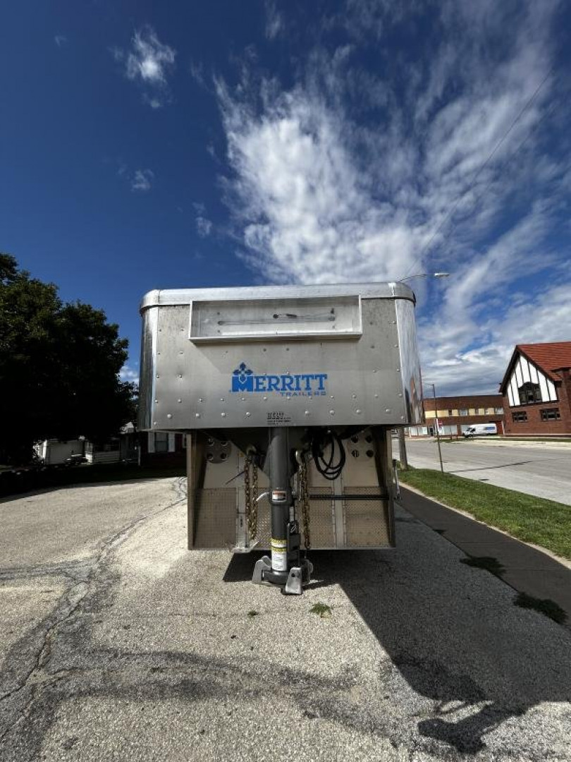 New 2025 Merrit Trailers Livestock Stock / Stock Combo Trailer