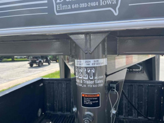 New 2024 SS Duraline Livestock Gooseneck 6'8 x6'6 x20' 14K Center Gate Vents Spare Rubber Bumper Stock / Stock Combo Trailer
