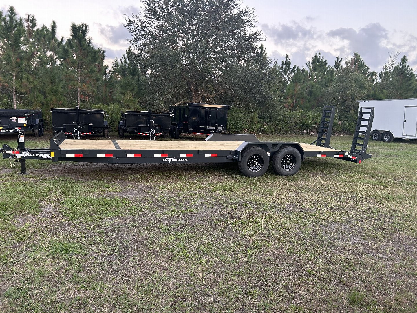 New 2025 Hillcrest Trailers 14K 24+2 Equipment Trailer