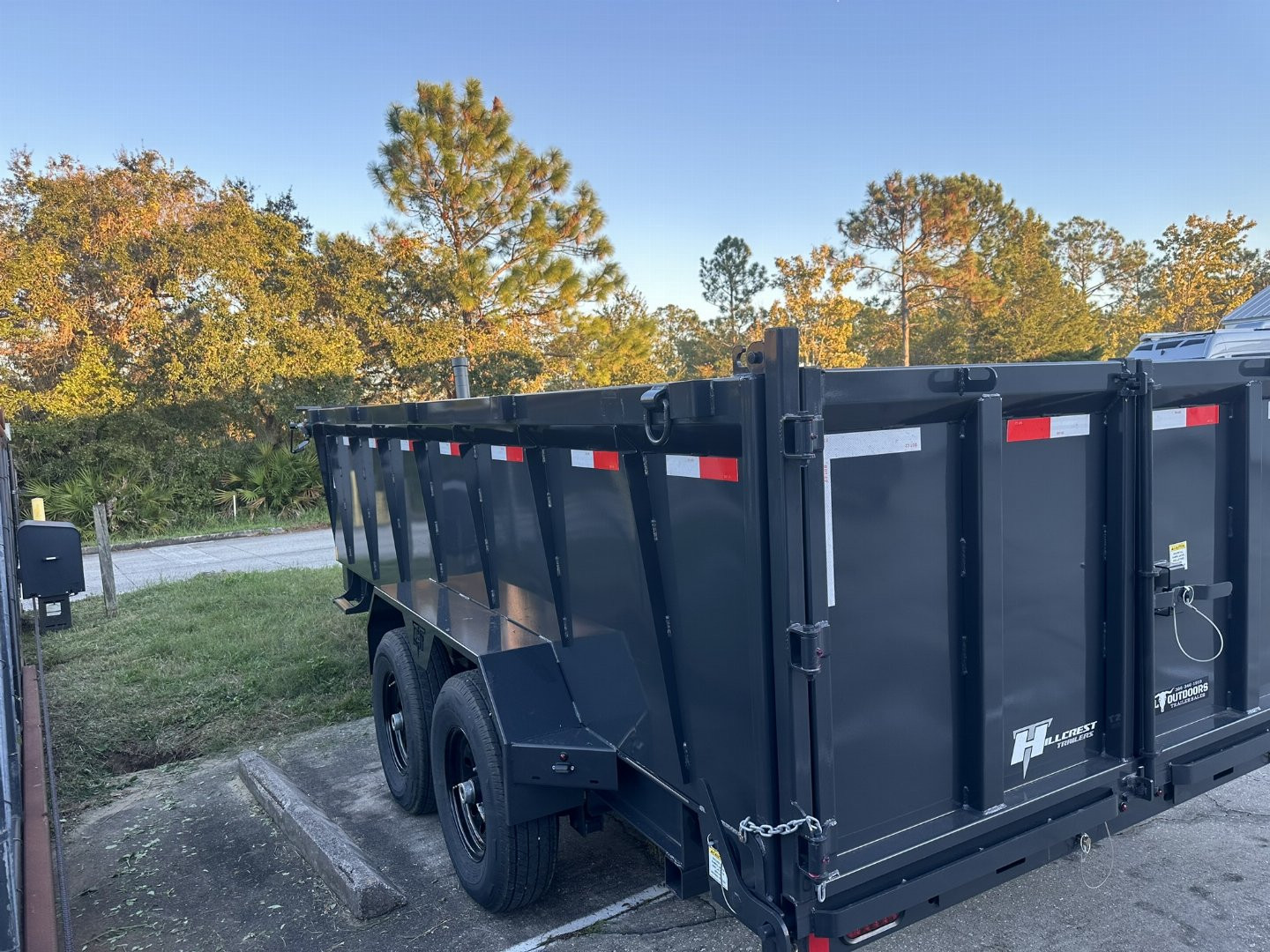 New 2025 Hillcrest Trailers 14K 7X16X40" Sides Dump Trailer w/Hydraulic Jack, LRG tires, HD Ramps
