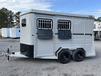 New 2025 Valley Trailers 2820 2-Horse Trailer