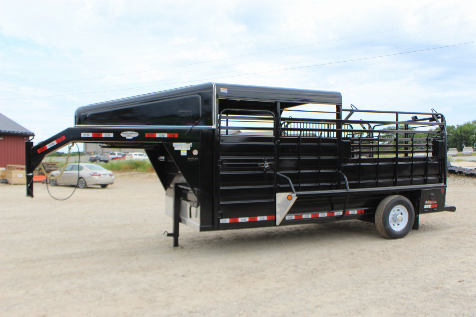 New 2025 GR Trailer 6.8 x 16 Gooseneck Half -Top Livestock