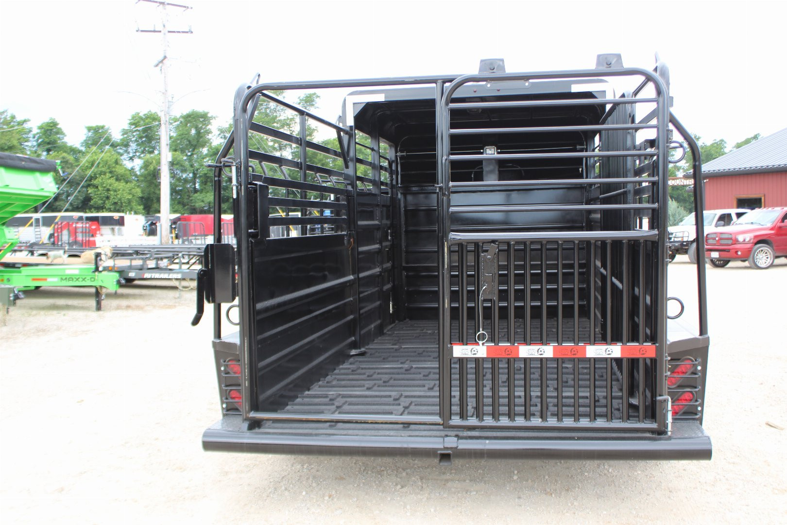New 2025 GR Trailer 6.8 x 16 Gooseneck Half -Top Livestock