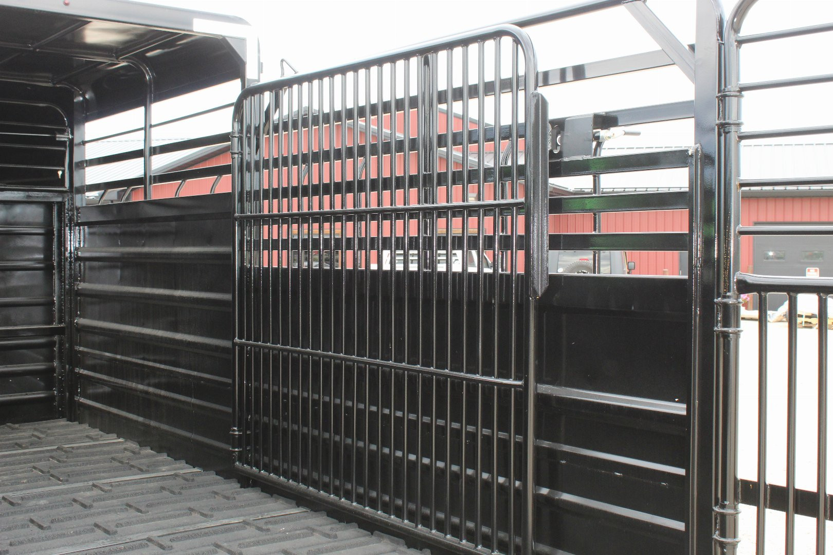 New 2025 GR Trailer 6.8 x 16 Gooseneck Half -Top Livestock