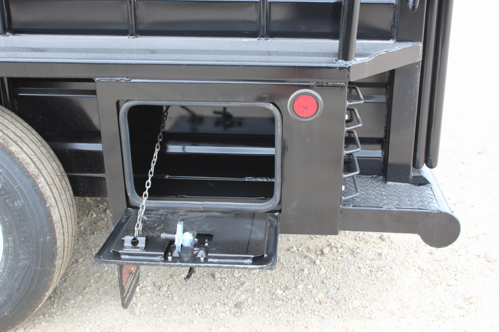 New 2025 GR Trailer 6.8 x 16 Gooseneck Half -Top Livestock