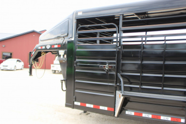 New 2025 GR Trailer 6.8 x 16 Gooseneck Half -Top Livestock