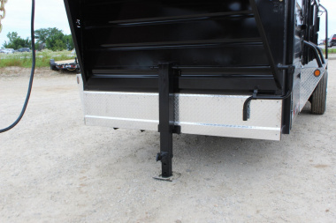 New 2025 GR Trailer 6.8 x 16 Gooseneck Half -Top Livestock