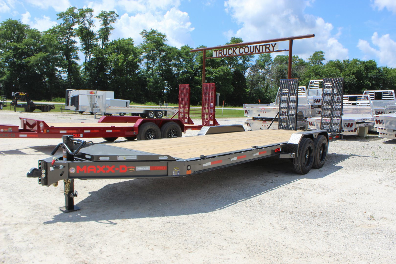 New 2026 MAXX-D EHX 83"x22' Equipment Trailer
