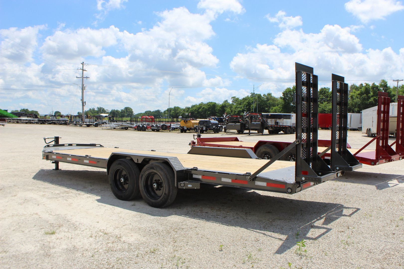 New 2026 MAXX-D EHX 83"x22' Equipment Trailer