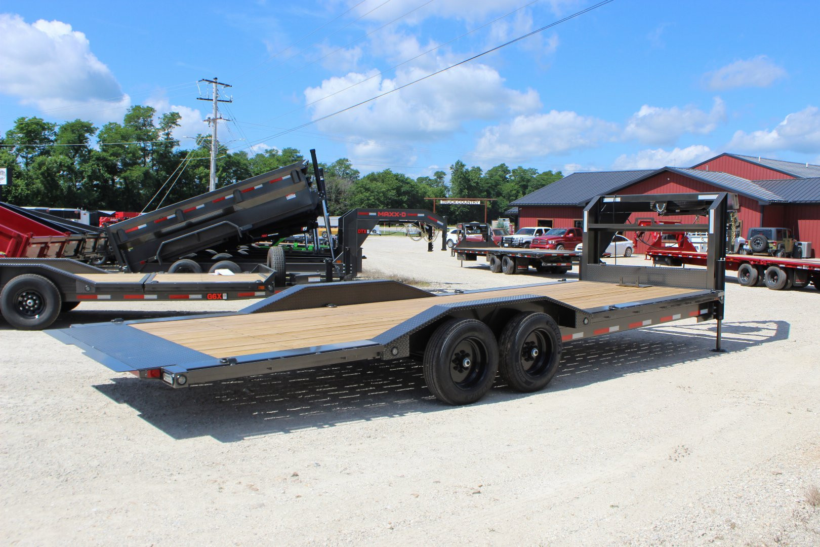 New 2026 MAXX-D T8X 102"x24' Gooseneck Equipment Tilt Trailer