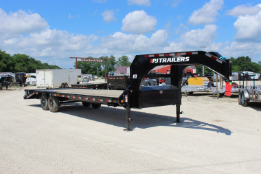 New 2026 PJ TRAILERS 102  x 28' LS Flatbed Trailer