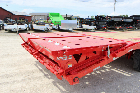 New 2026 PJ TRAILERS 102" x 25' LS Flatbed Trailer