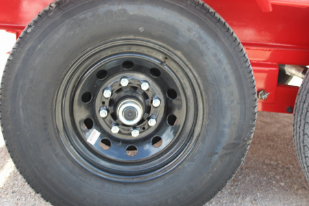 New 2026 PJ TRAILERS 102" x 25' LS Flatbed Trailer