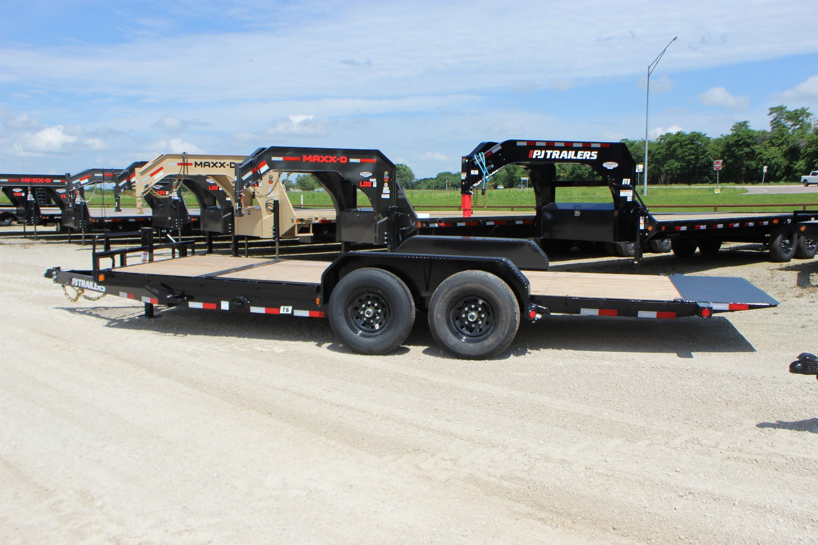 New 2023 PJ Trailers 83" x 20' T6 Tilt Trailer