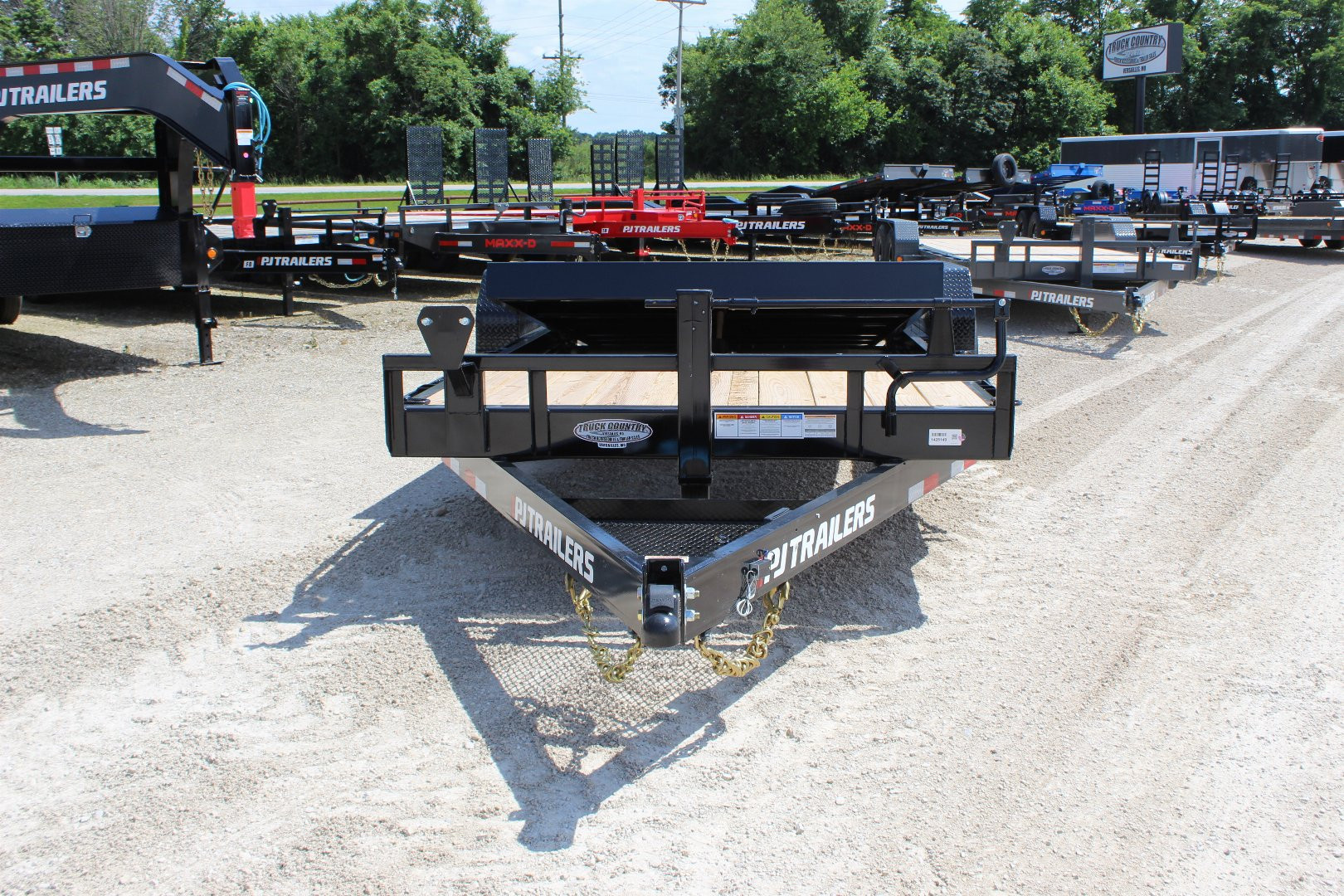 New 2023 PJ Trailers 83" x 20' T6 Tilt Trailer