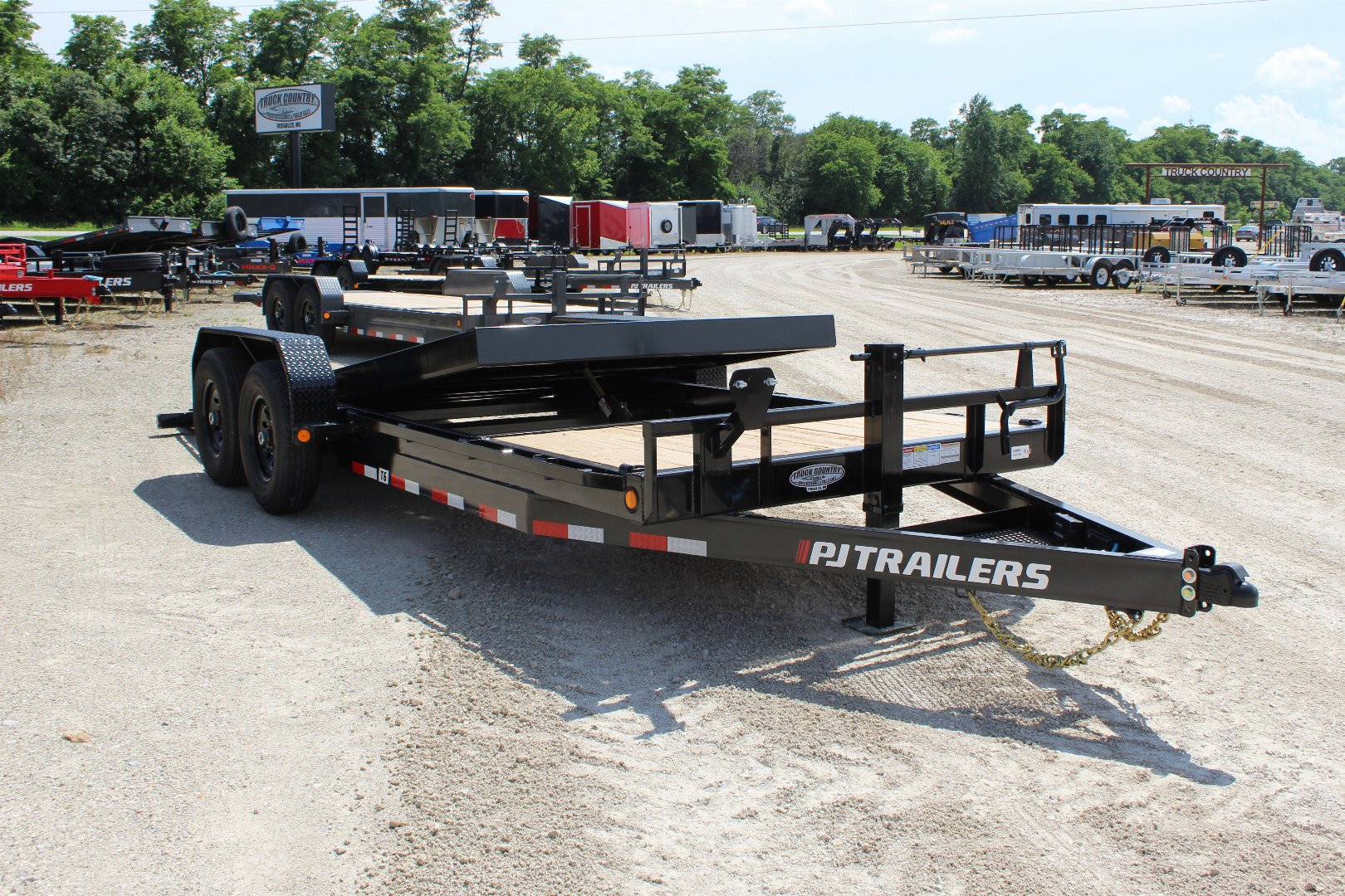 New 2023 PJ Trailers 83" x 20' T6 Tilt Trailer