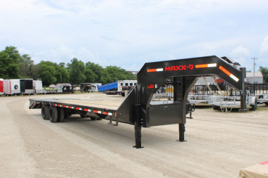 New 2026 MAXX-D LDX 32' Gooseneck Flatbed Trailer