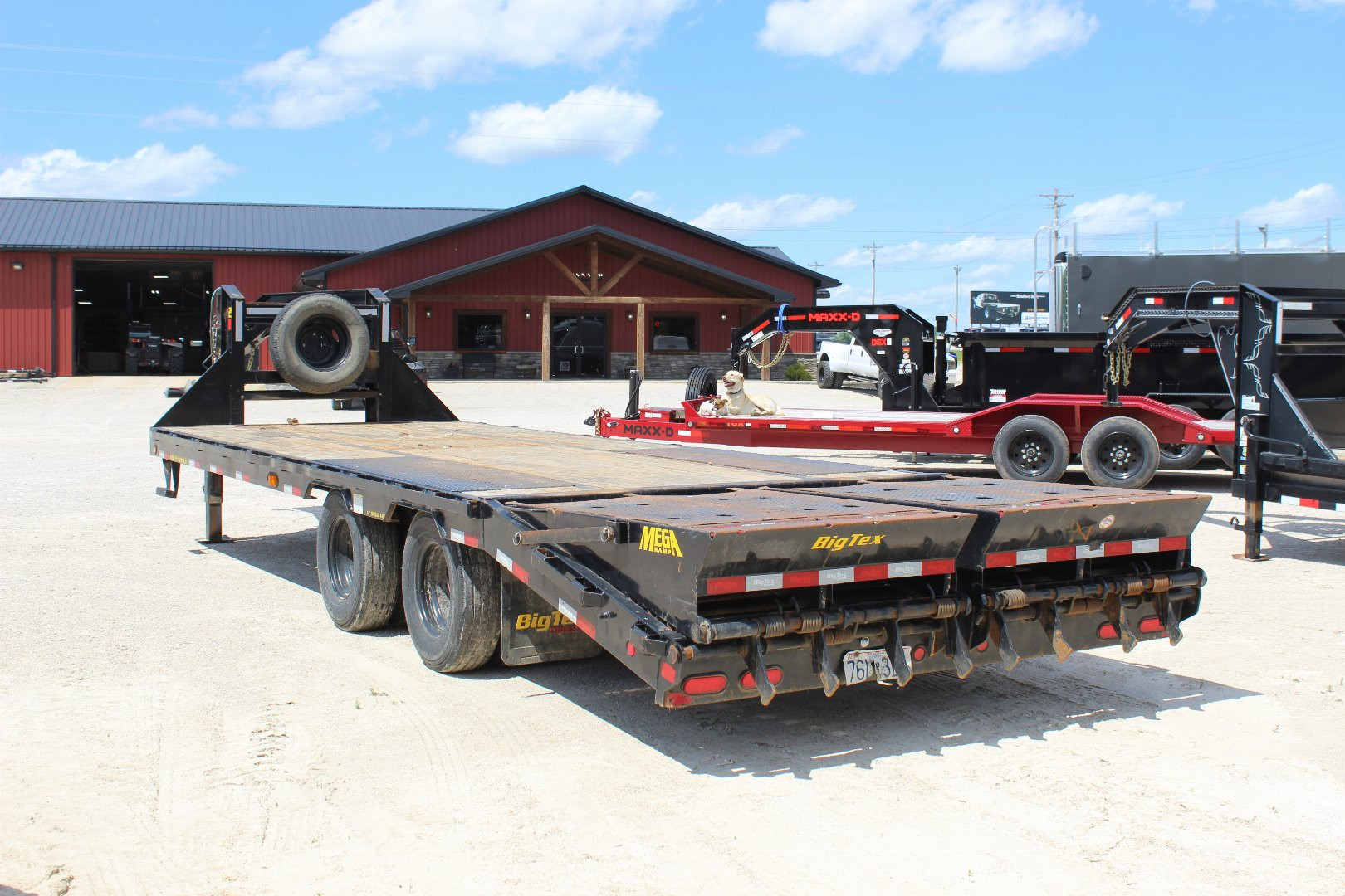 Used 2021 Big Tex 25' gooseneck Flatbed Trailer