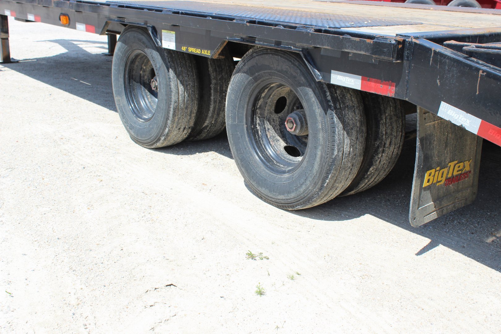 Used 2021 Big Tex 25' gooseneck Flatbed Trailer