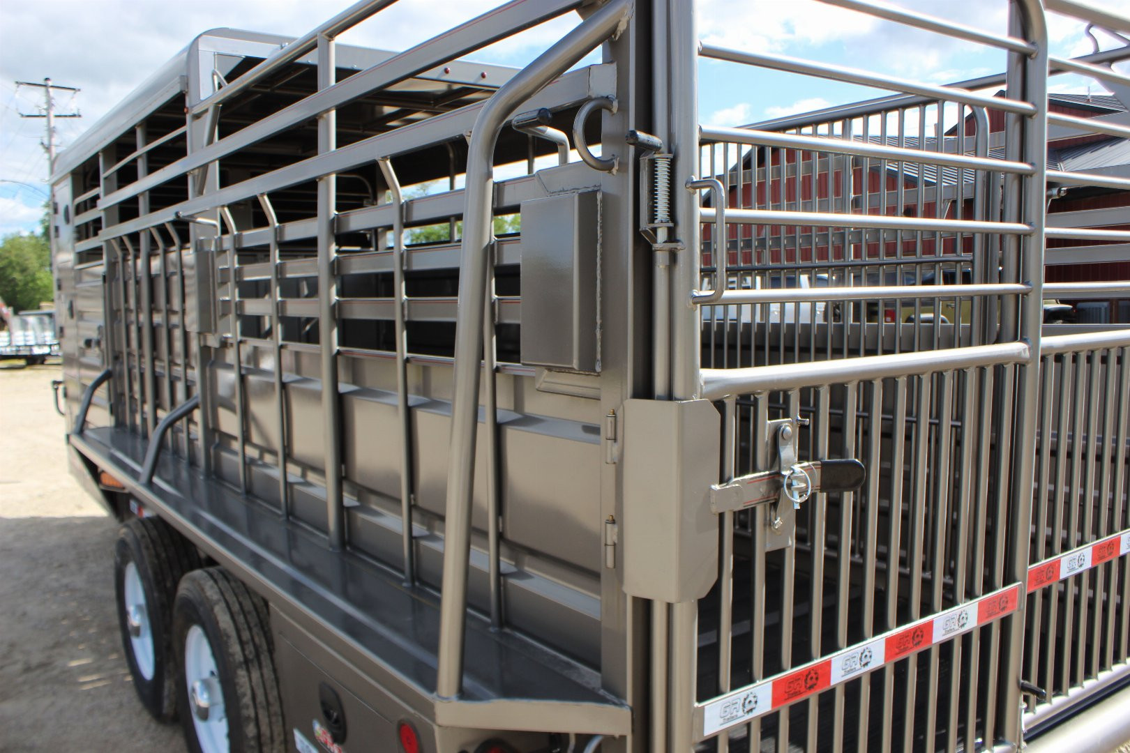 New 2025 GR TRAILERS 6.8' x 20' Livestock w/ dog boxes