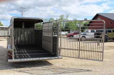 New 2025 GR TRAILERS 6.8' x 20' Livestock w/ dog boxes