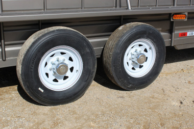 New 2025 GR TRAILERS 6.8' x 20' Livestock w/ dog boxes