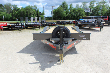 New 2026 MAXX-D T8X 102"x24' BP equipment Tilt Trailer