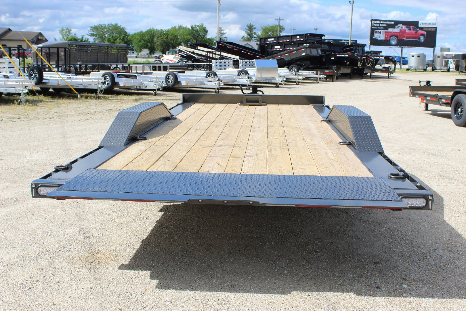 New 2026 MAXX-D T6X 102"x20' equipment Tilt Trailer