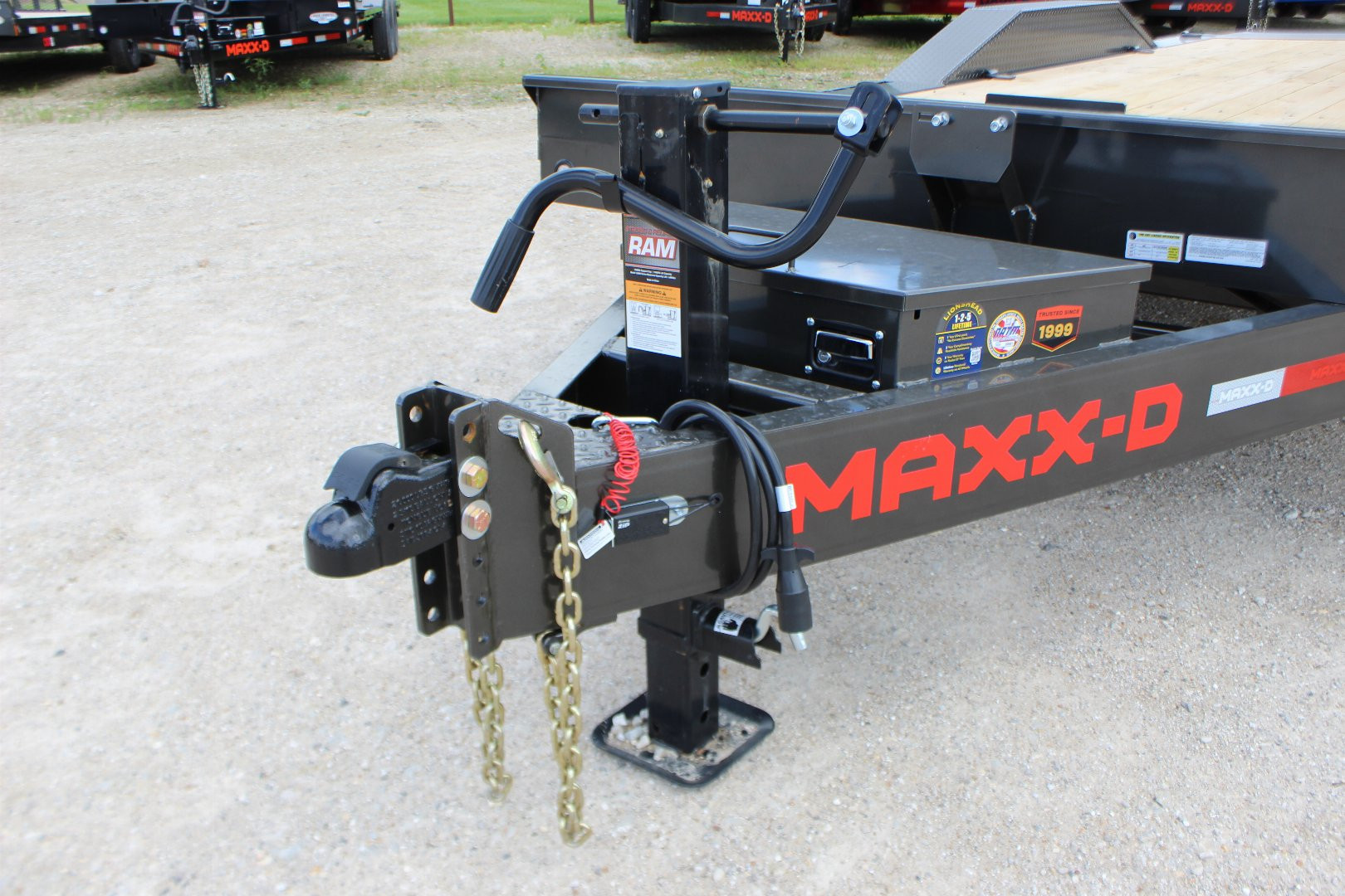 New 2026 MAXX-D T6X 102"x20' equipment Tilt Trailer