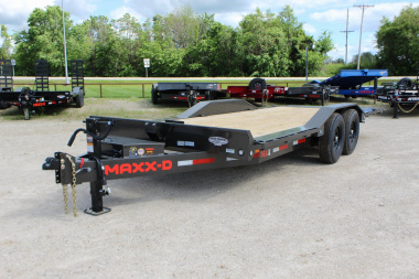 New 2026 MAXX-D T6X 102"x20' equipment Tilt Trailer