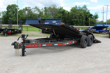 New 2026 MAXX-D T6X 102"x20' equipment Tilt Trailer