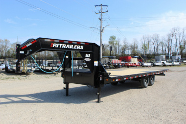 New 2025 PJ 102" x 24' T8 Gooseneck Deckover Trailer