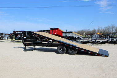 New 2025 PJ 102" x 24' T8 Gooseneck Deckover Trailer