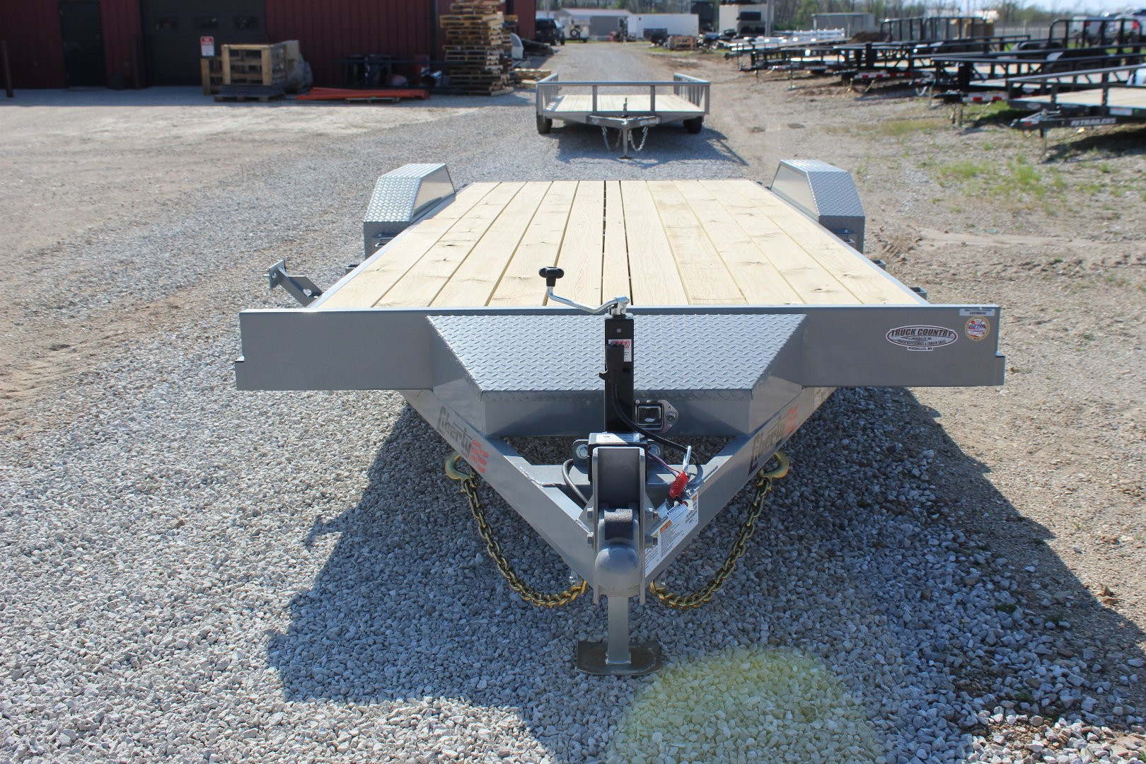 New 2025 Liberty 20' carhauler trailer