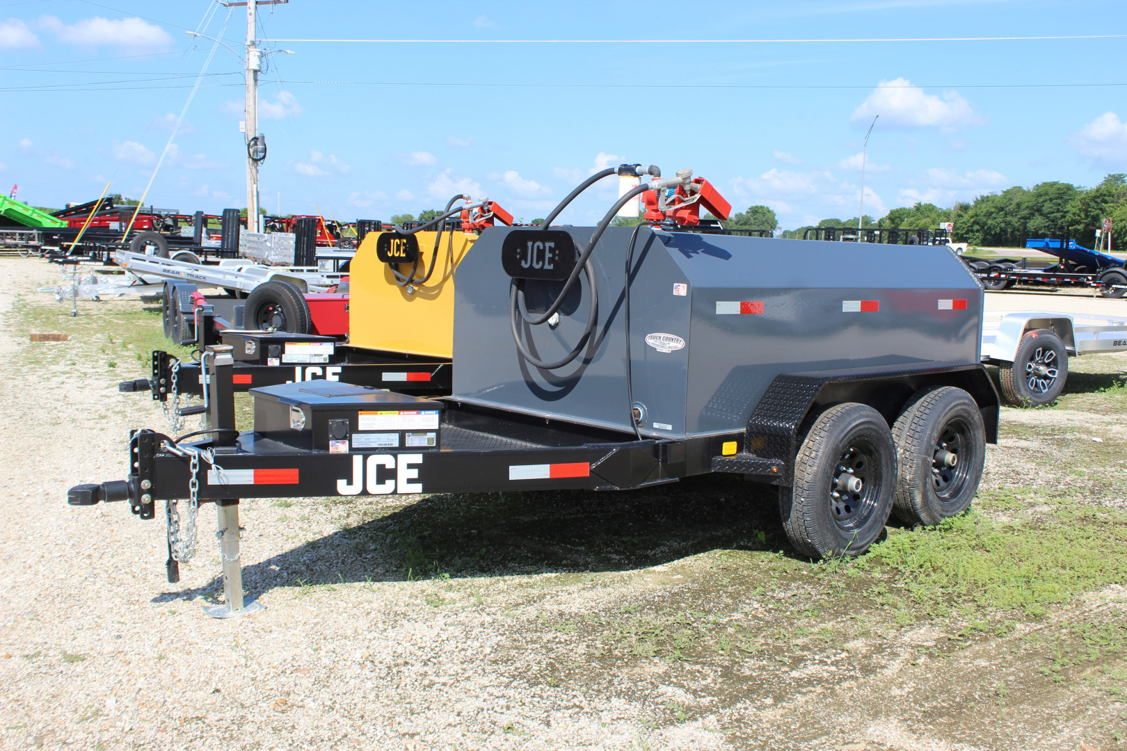 New 2025 JCE 750 Gal. Fuel Trailer