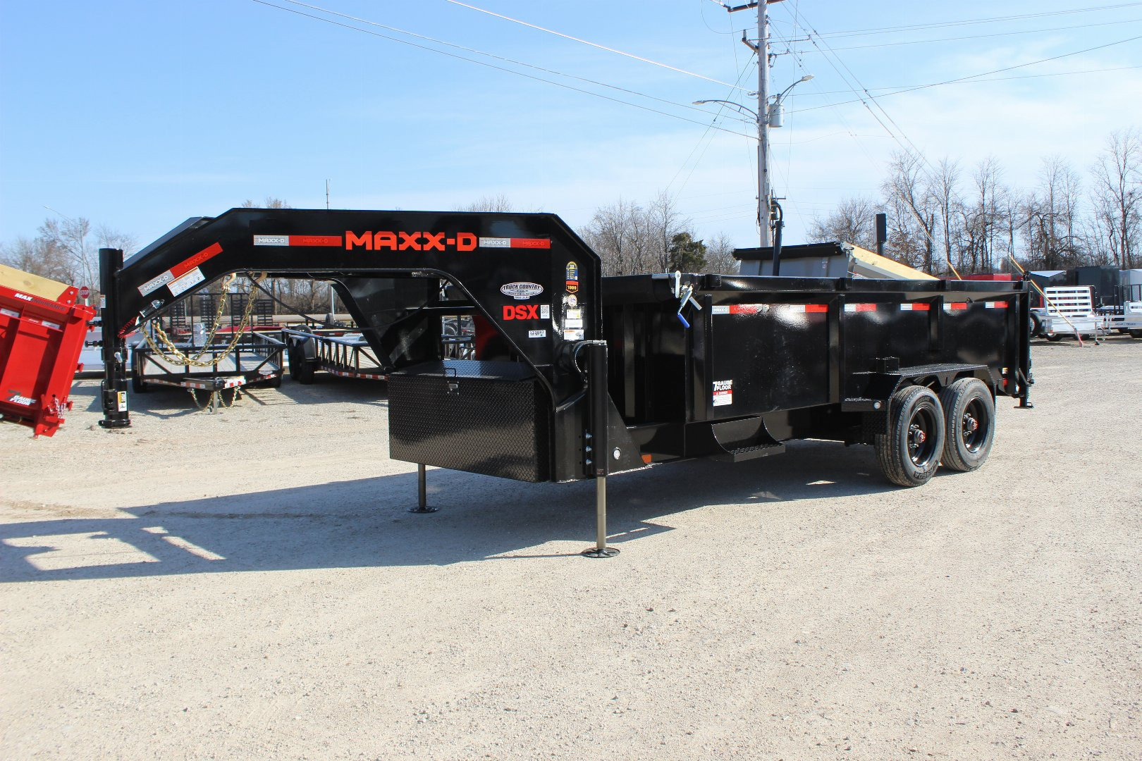 2025 MAXXD DSX