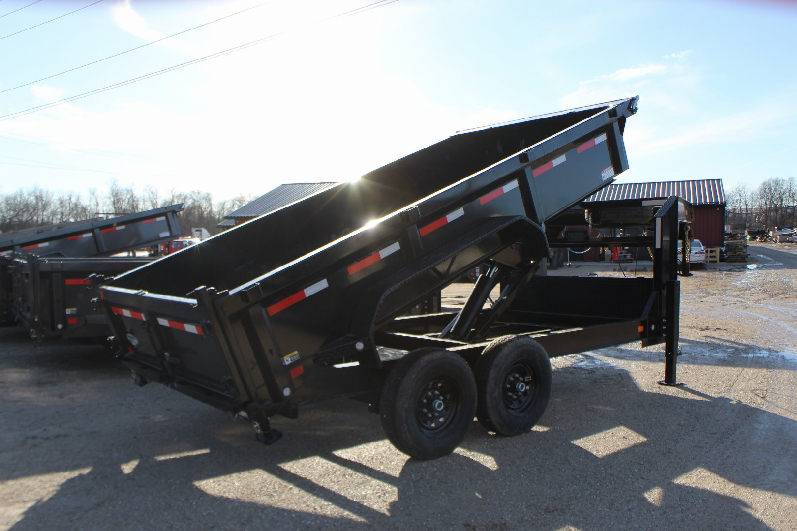 New 2025 MAXXD DJX 14' gooseneck Dump Trailer