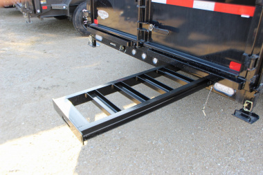 New 2025 MAXXD DJX 14' gooseneck Dump Trailer