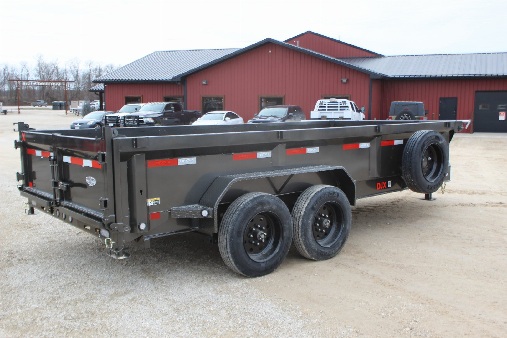 New 2025 MAXXD DJX 16' Dump Trailer
