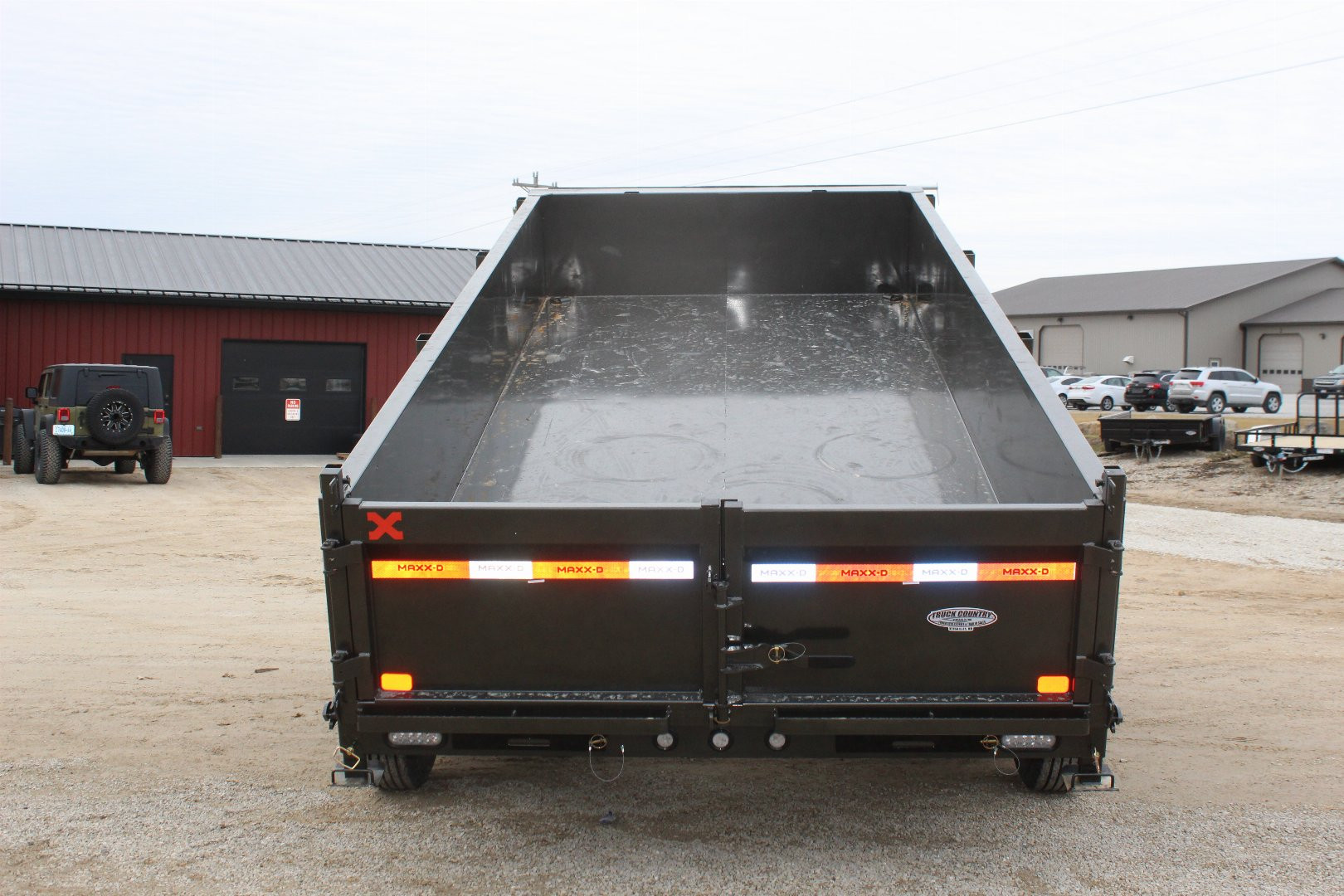 New 2025 MAXXD DJX 16' Dump Trailer